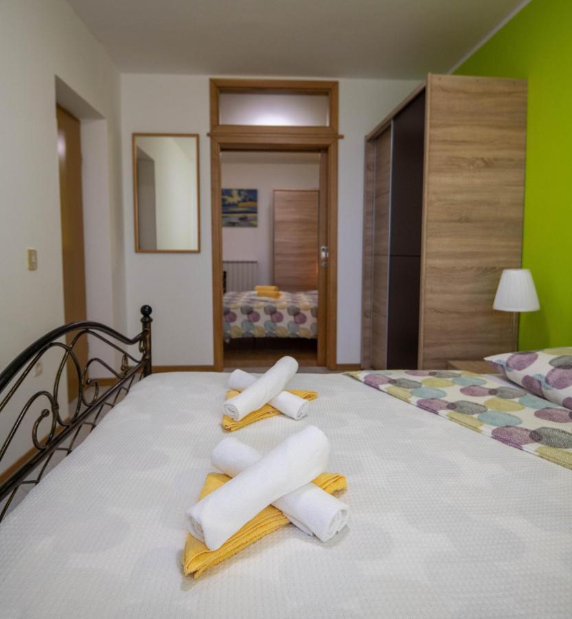 Apartments Vrenjak 2 포르토로즈 외부 사진