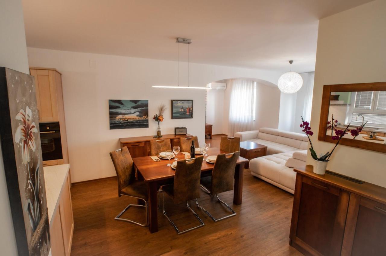 Apartments Vrenjak 2 포르토로즈 외부 사진