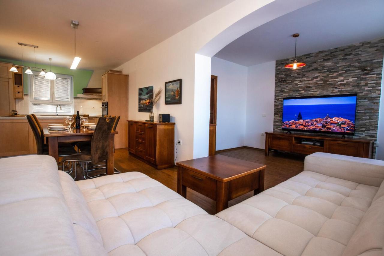 Apartments Vrenjak 2 포르토로즈 외부 사진
